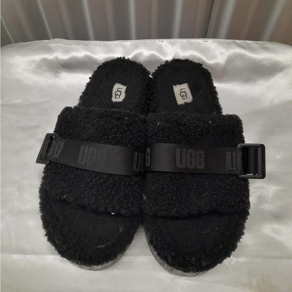 UGG FLUFFITA - Picture 3 of 9